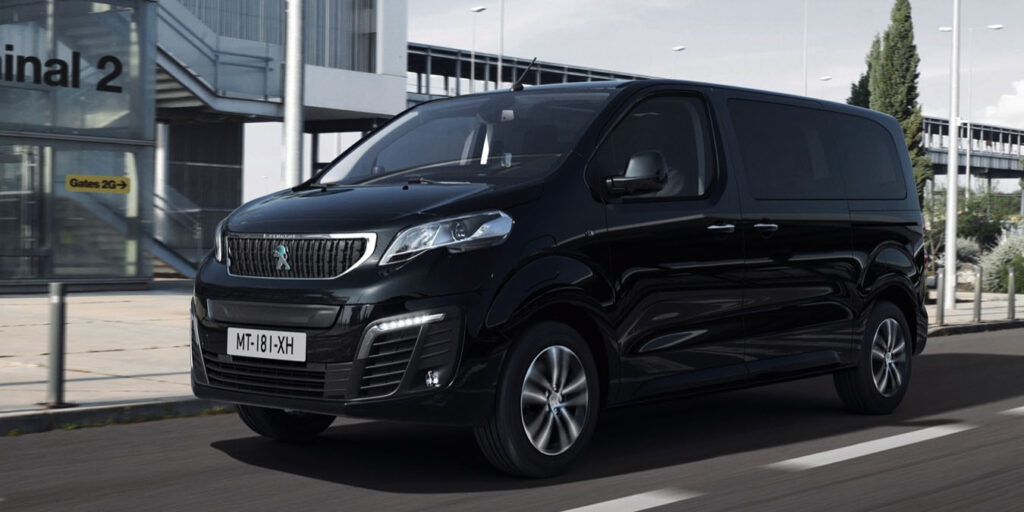 Profesyoneller için Tasarlanan Yeni Peugeot E-Traveller