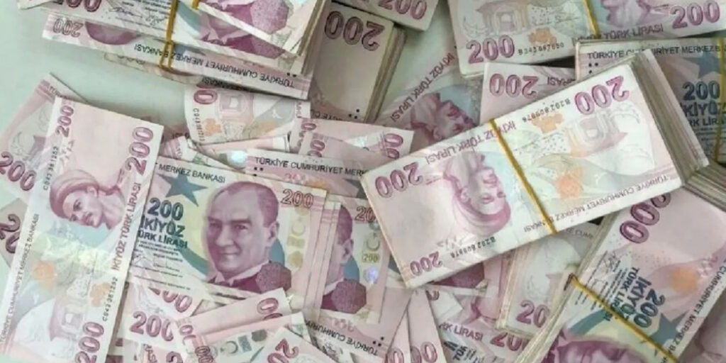 SGK, Çalışan Emeklilere Yapılacak 5 Bin Lira Ödemenin Takvimini Açıklıyor!